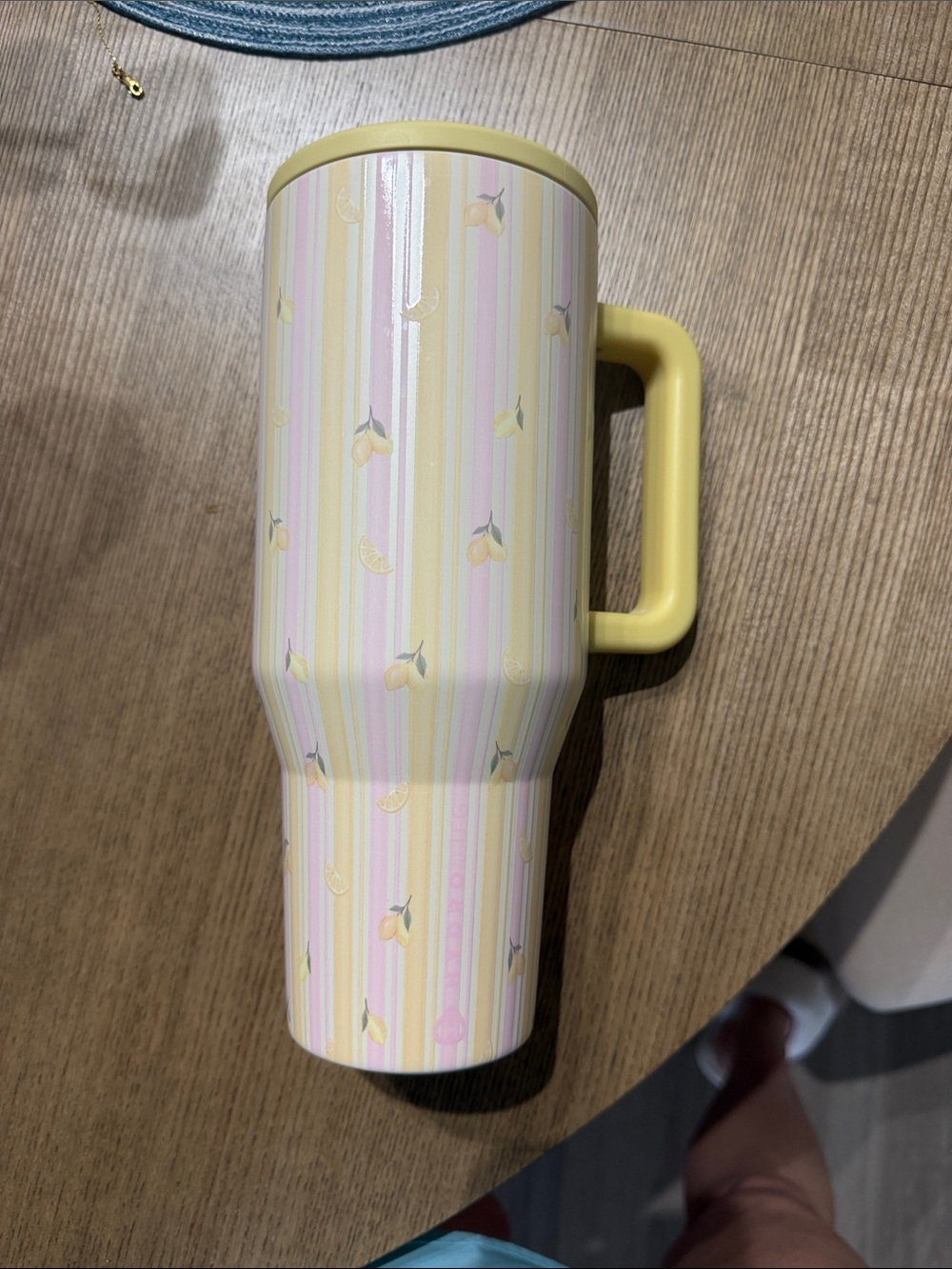 Hydrojug Yellow Striped Lemon Pattern Travel Tumbler - Insulated Handle Mug